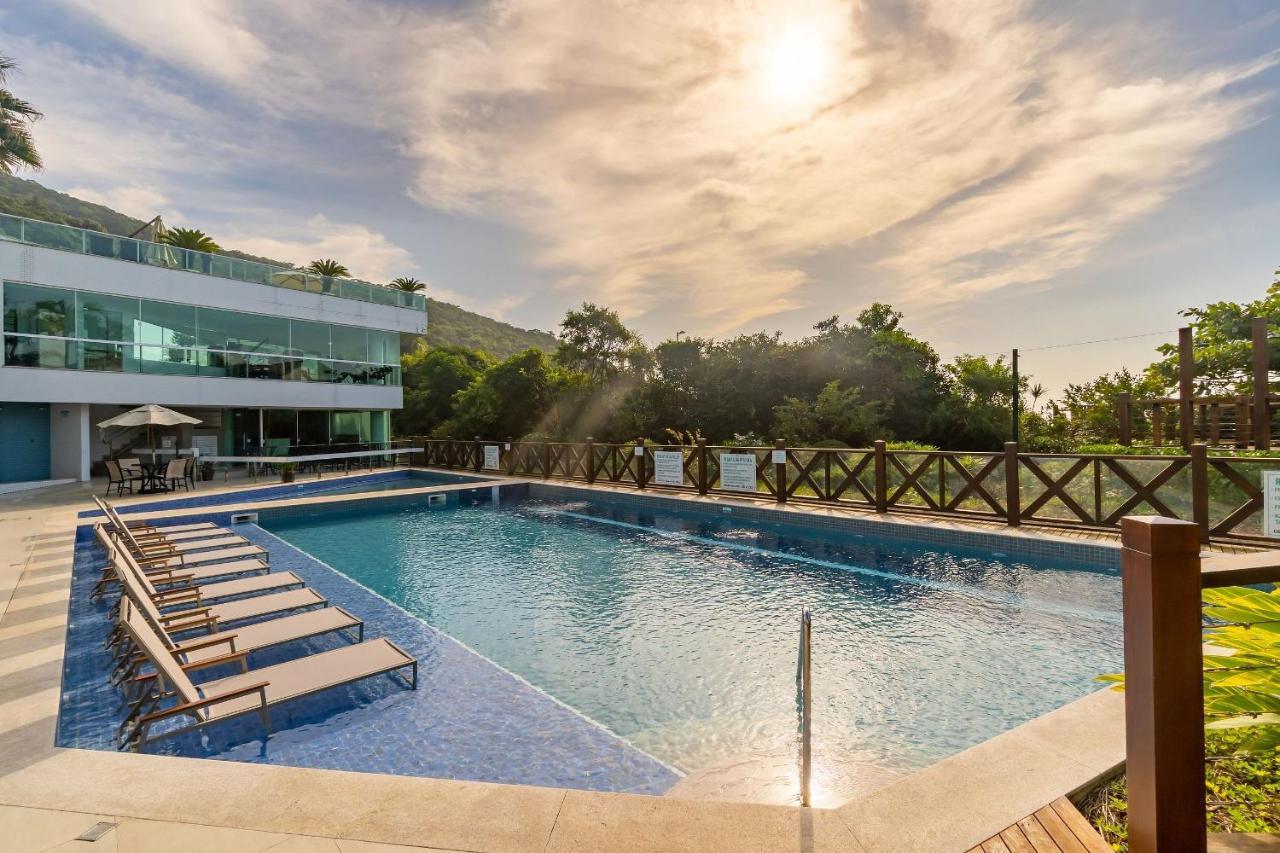Varandas Do Atlantico - Confortavel Apartamento Em Condo Pe Na Areia Bombinhas Esterno foto